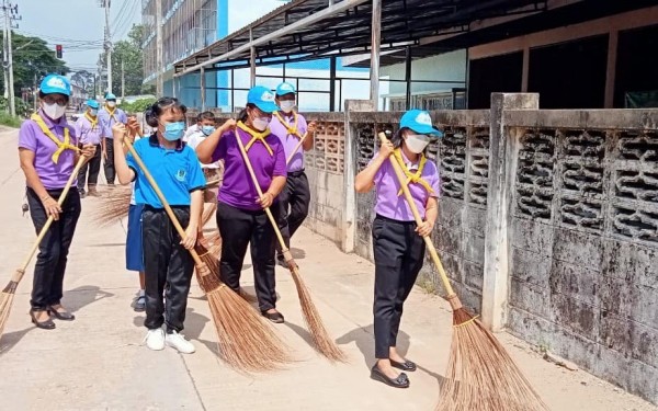 กิจกรรมจิตอาสาพัฒนาโรงเรียนและชุมชนบริเวณใกล้เคียง เพื่อถวายเป็นพระราชกุศล เนื่องในโอกาสวันเฉลิมพระชนมพรรษา สมเด็จพระนางเจ้าสุทิดา พัชรสุธาพิมลลักษณ พระบรมราชินี 
