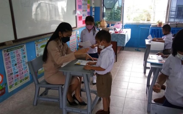 กำกับ ติดตาม สะท้องผลการใช้กิจกรรมพัฒนานวัตกรรม เพื่อขับเคลื่อนกระบวนการ plc เพื่อบรรลุผล