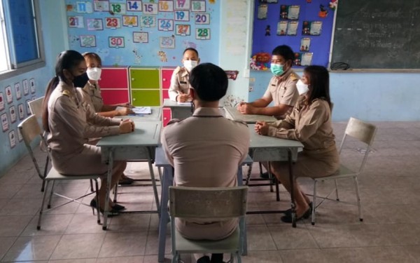 กำกับ ติดตาม สะท้องผลการใช้กิจกรรมพัฒนานวัตกรรม เพื่อขับเคลื่อนกระบวนการ plc เพื่อบรรลุผล